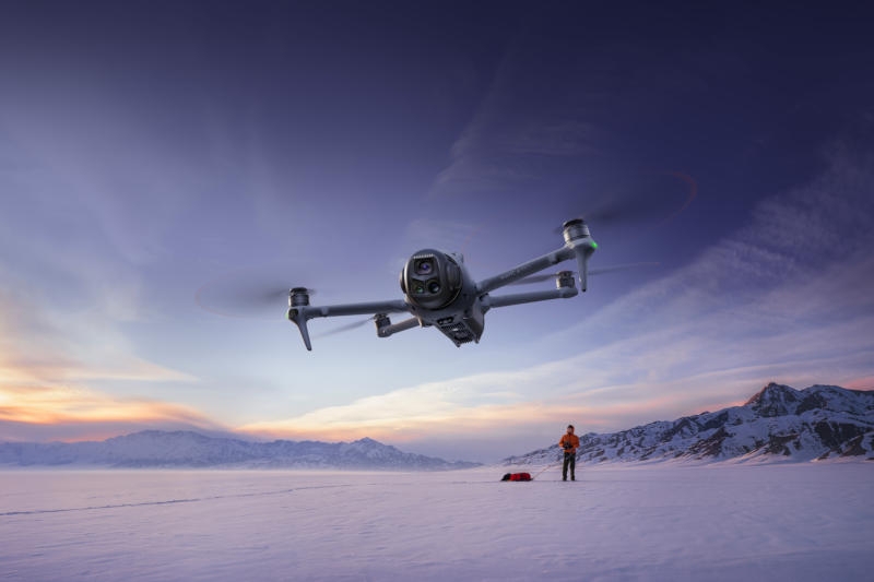 DJI представила свой лучший потребительский дрон Mavic 4 Pro с тройной камерой и ценой от €2099
