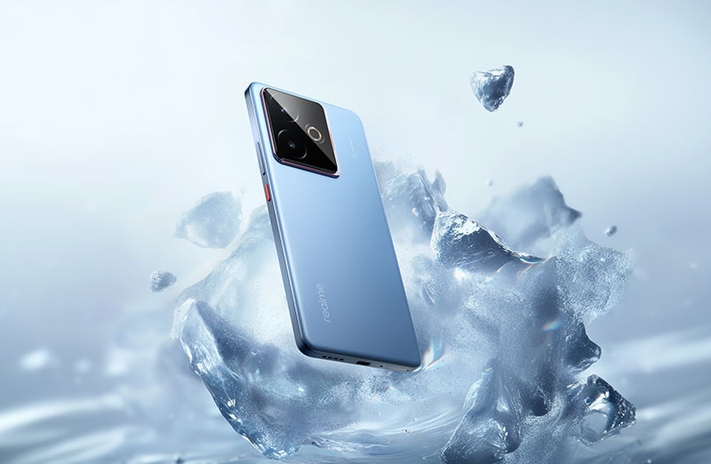 В России дебютировал флагман Realme GT 7 по цене от 60 000 рублей, а также более доступный GT 7T